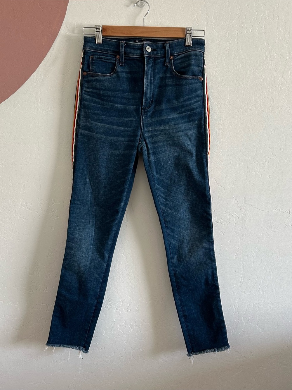 Abercrombie & Fitch Simone High Rise Ankle Jeans with Side Stripe size 4 sporty